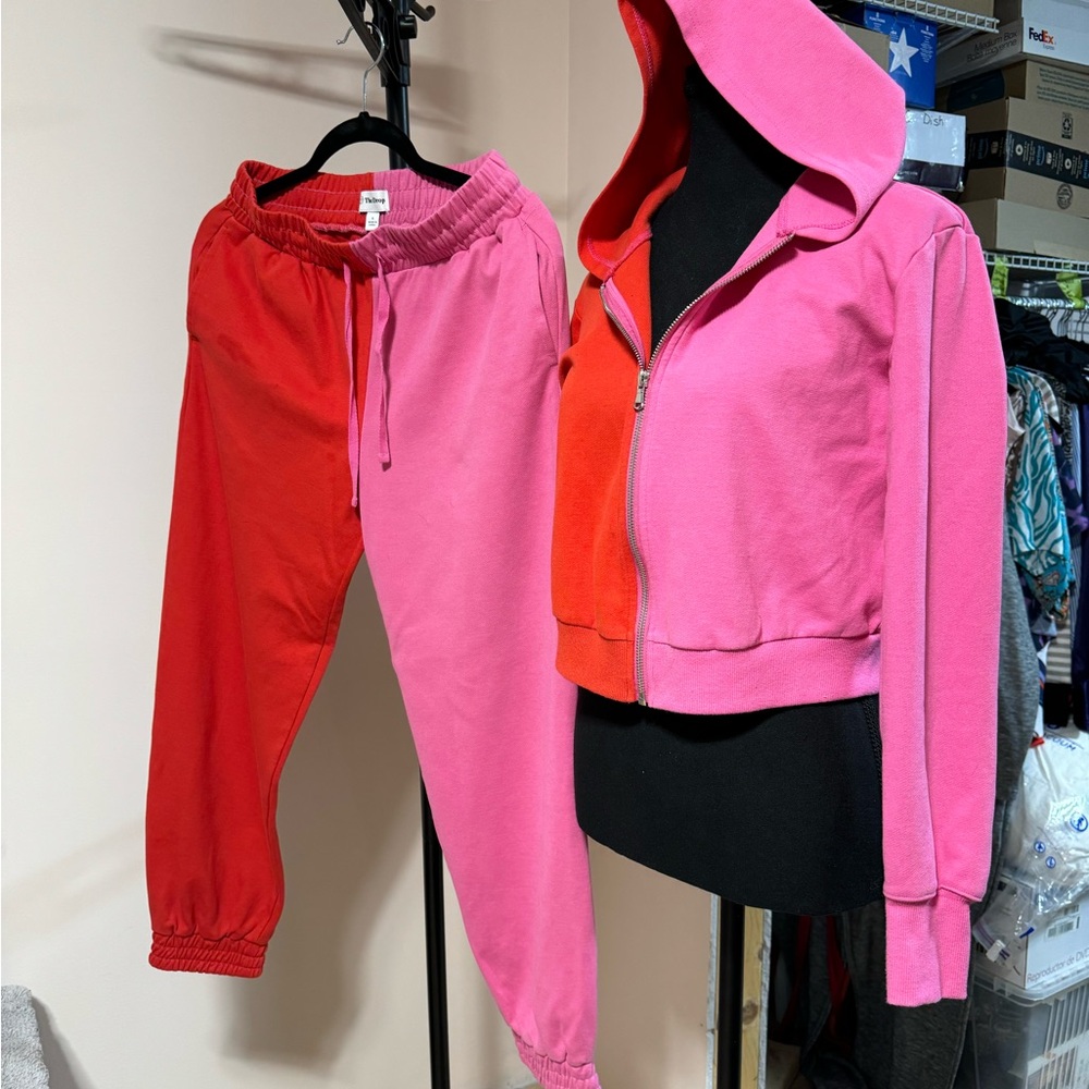 2pc Cropped Hoodie & Jogger Set NWOT Women’s Small